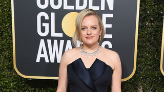 Elisabeth Moss not-so-subtly confirms that she's Universal's <i>Invisible Woman <em></em></i>